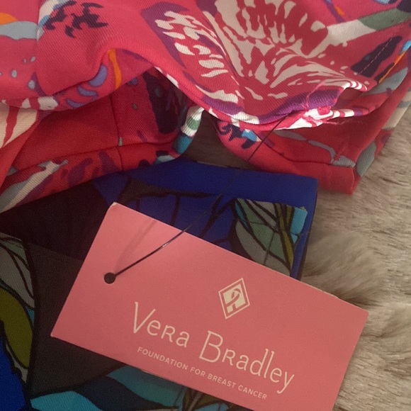 Vera Bradley uniform - Picture 2 of 3